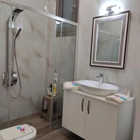 Ebony And Ivory Suites 招待所 多西亚