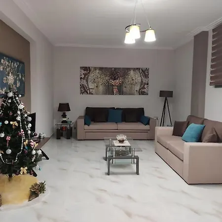 招待所 Ebony And Ivory Suites 多西亚