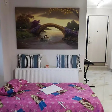 Ebony And Ivory Suites * Drosia (Central Greece)